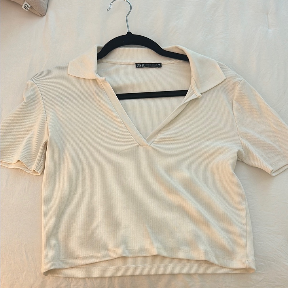 Zara White Ribbed V-Neck Collared Women's Top
